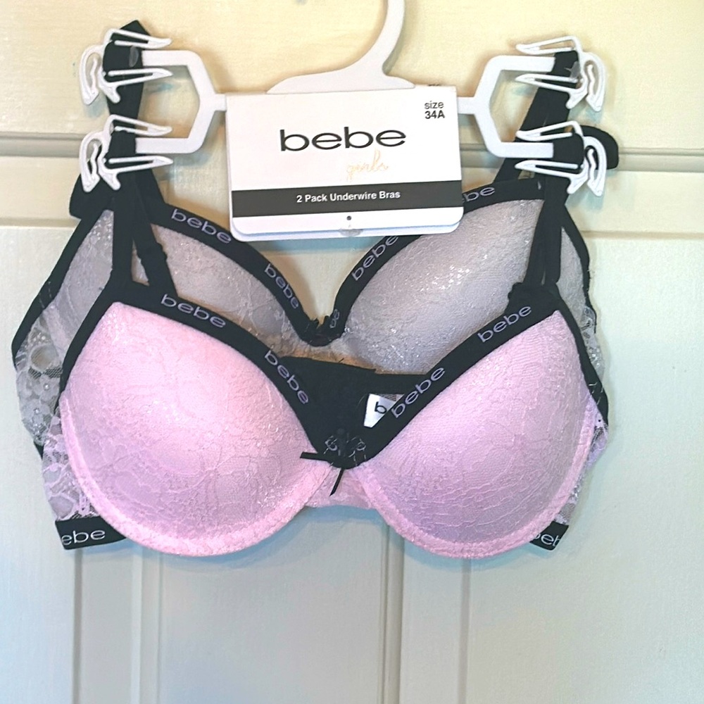 NWT Girls bebe bras size 34A And The Hanger Has gotten broken